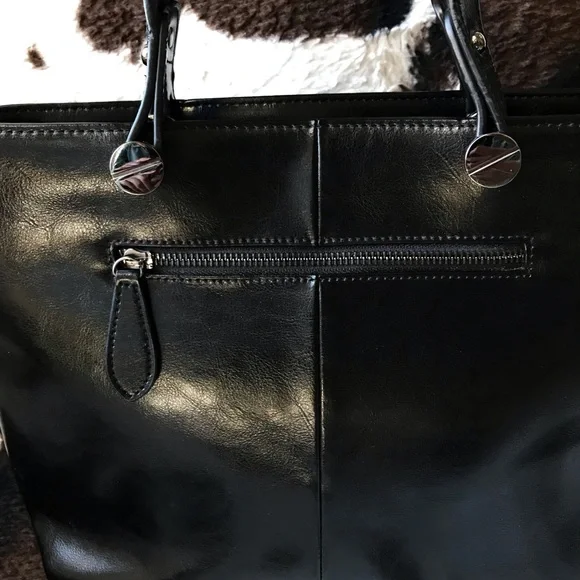 Classic Black Faux Leather Tote Bag With Removable Strap - Picture 4 of 13